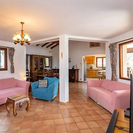 Sleeps 12 With Outdoor Pool Villa Laroque-des-Albères
