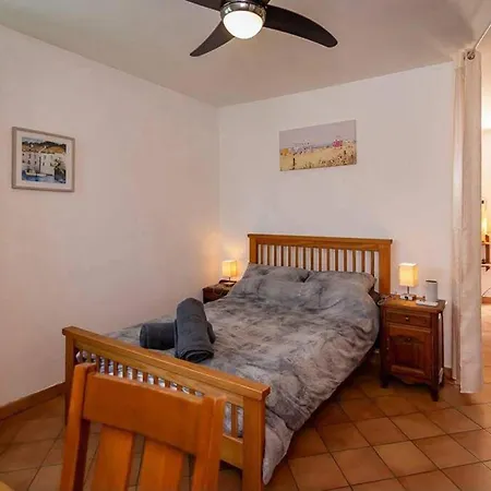 Sleeps 12 With Outdoor Pool * Laroque-des-Albères