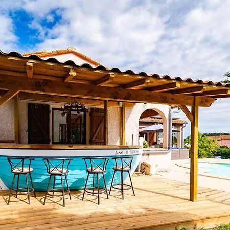 Sleeps 12 With Outdoor Pool Laroque-des-Albères